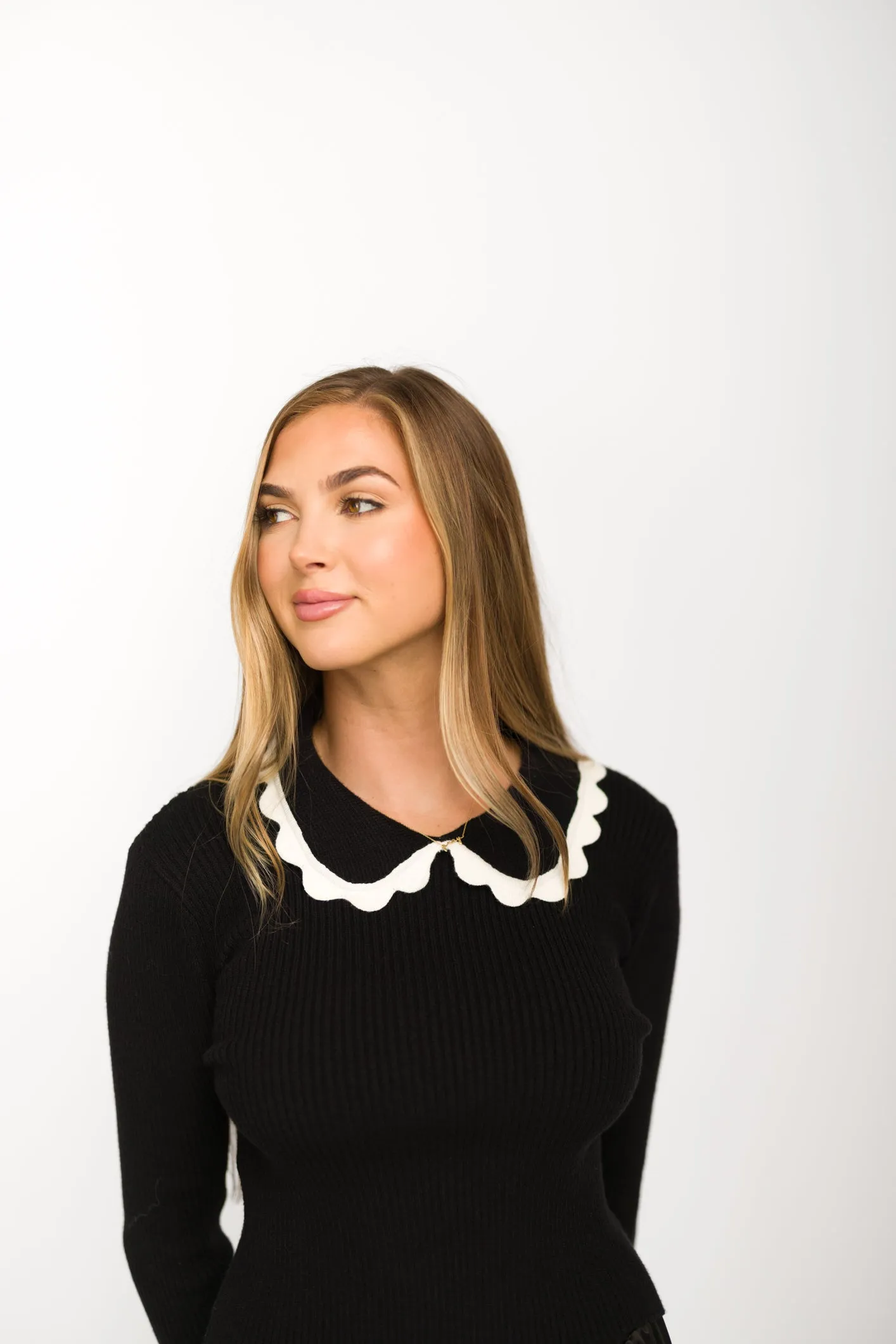 Frankie Scalloped Collar Sweater in Black