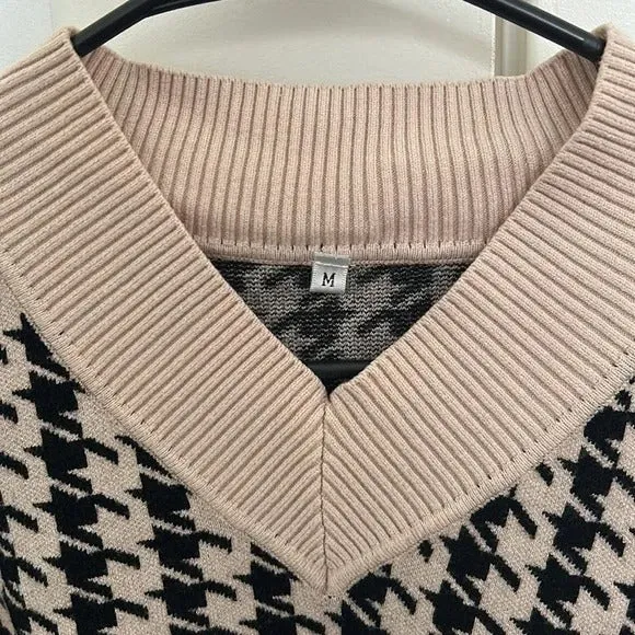 Houndstooth Sweater Vest