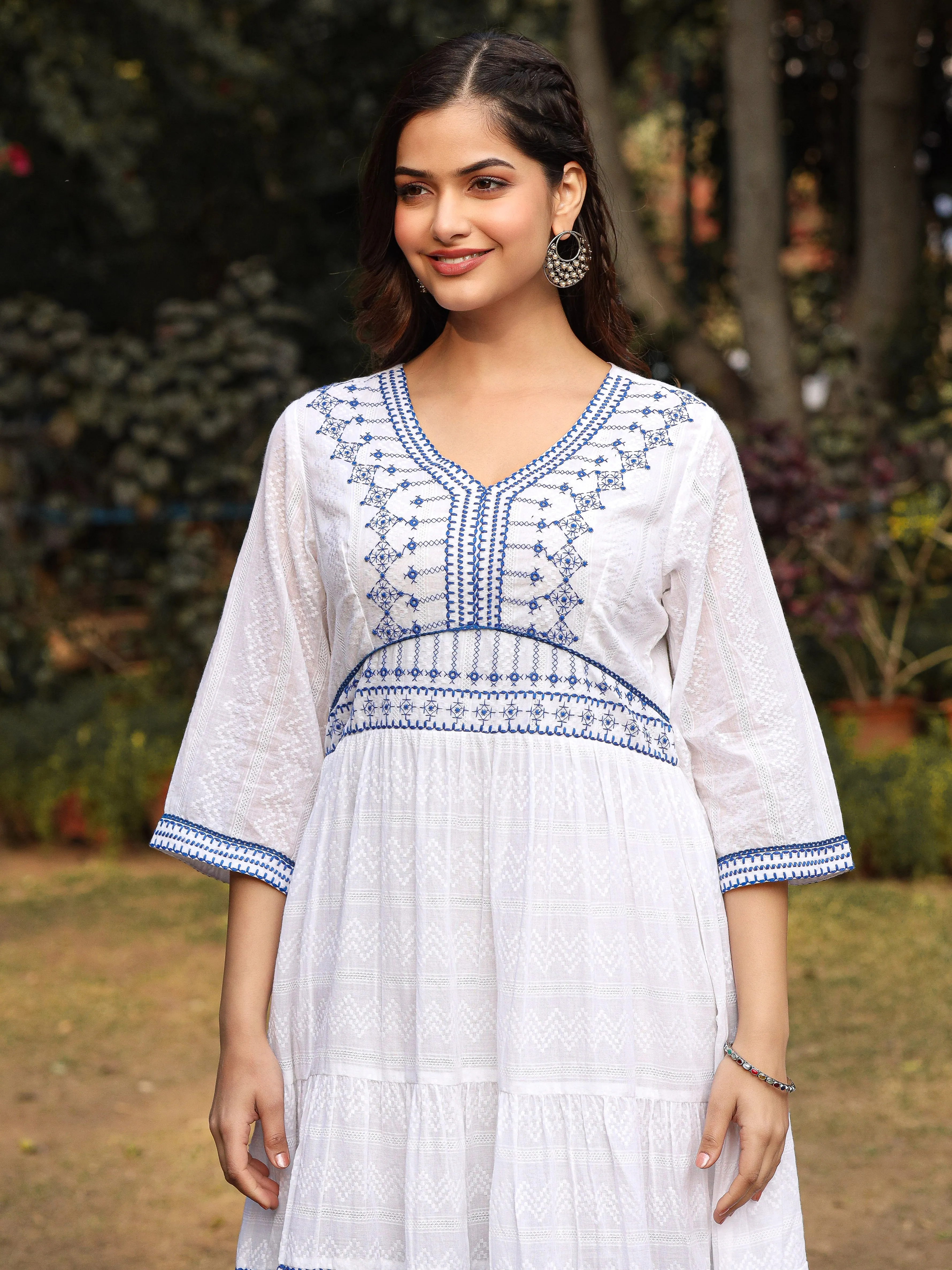 Jashvi White Geometric Embroidered Cotton Dobby  Short Dress