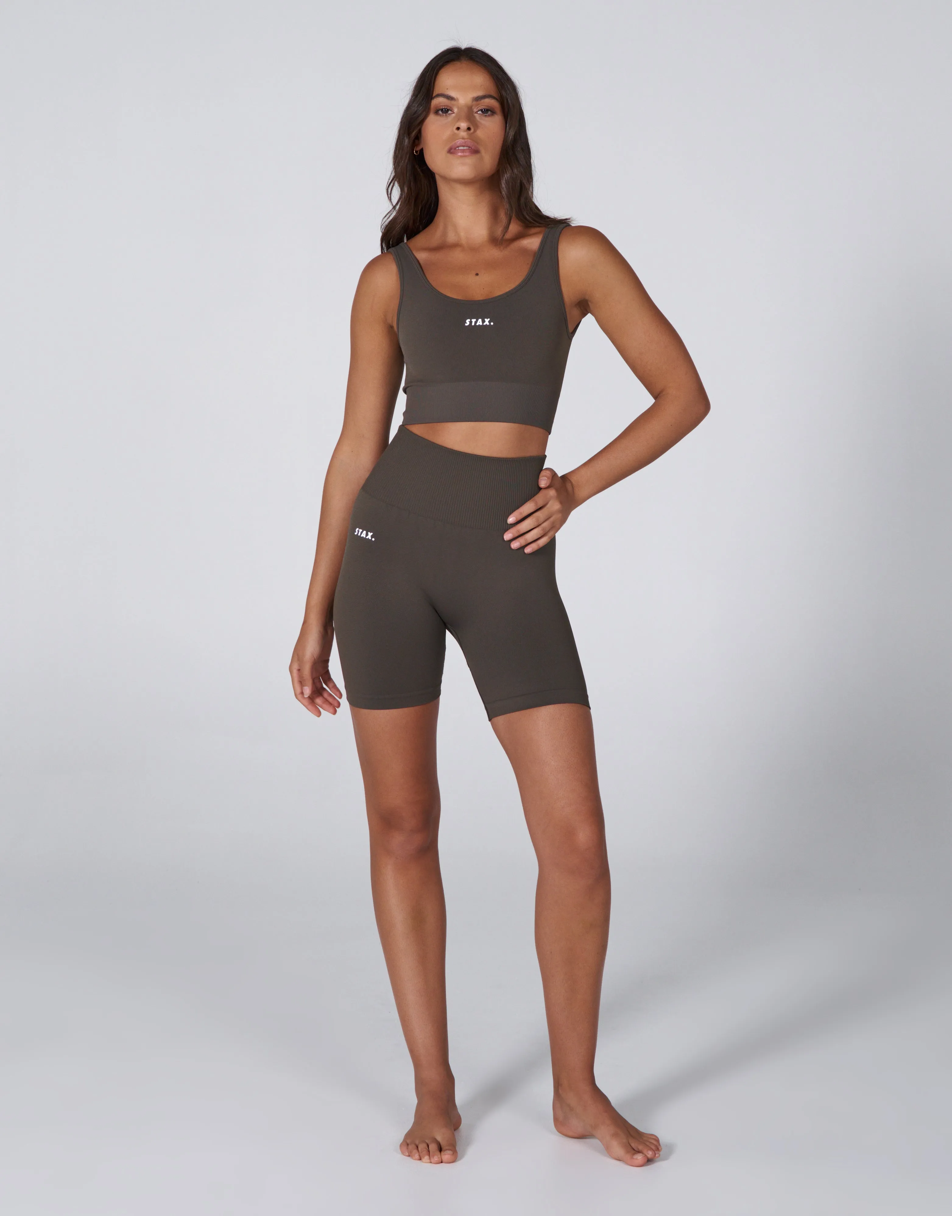 Premium Seamless Favourites Midi Bike Shorts - Dovetail