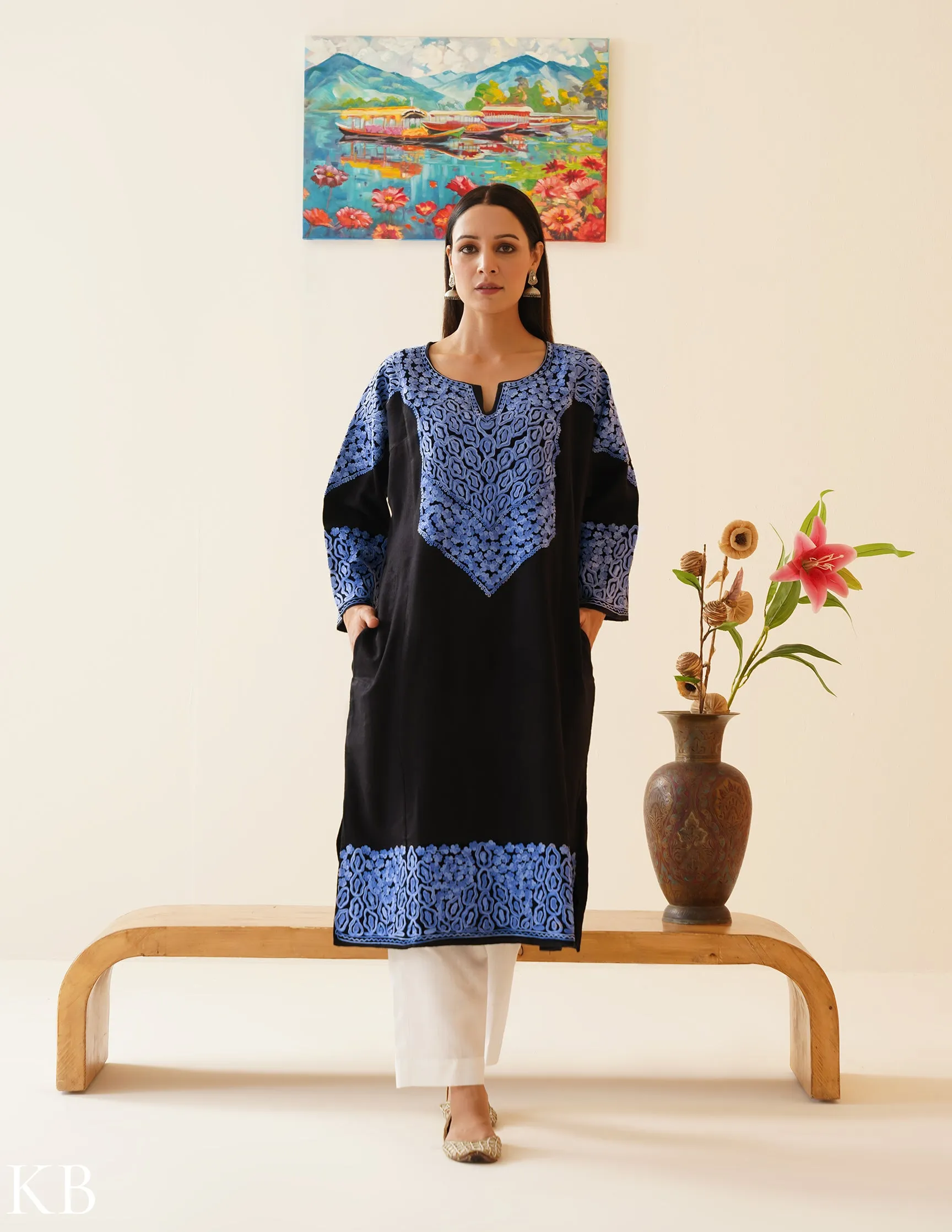 Rang-e-Khizan Black Blossom Aari Phiran