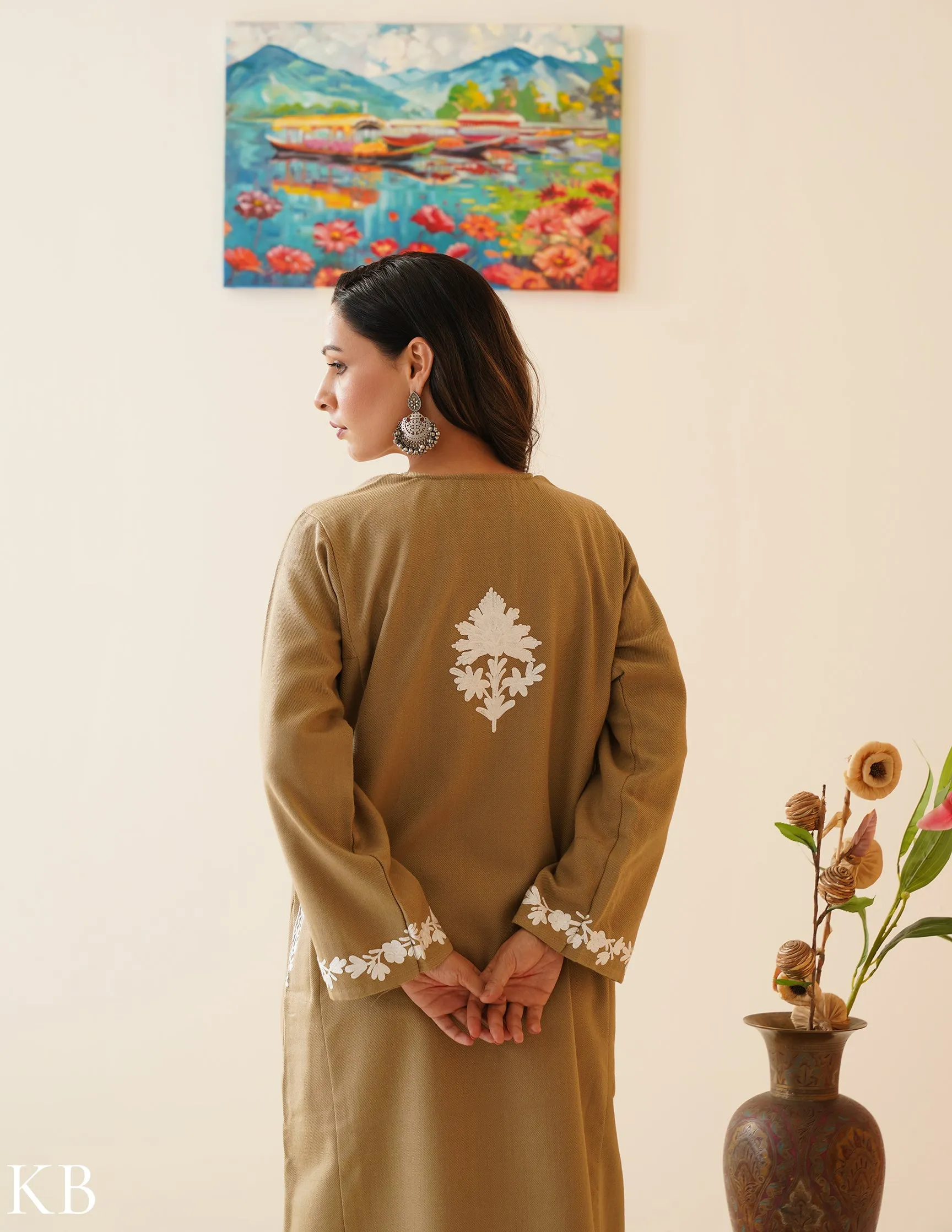 Rang-e-Khizan Classic Beaver Brown Aari Phiran