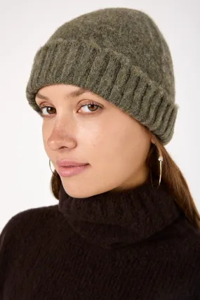 Ribbed Carded Beanie Hat in Oliva