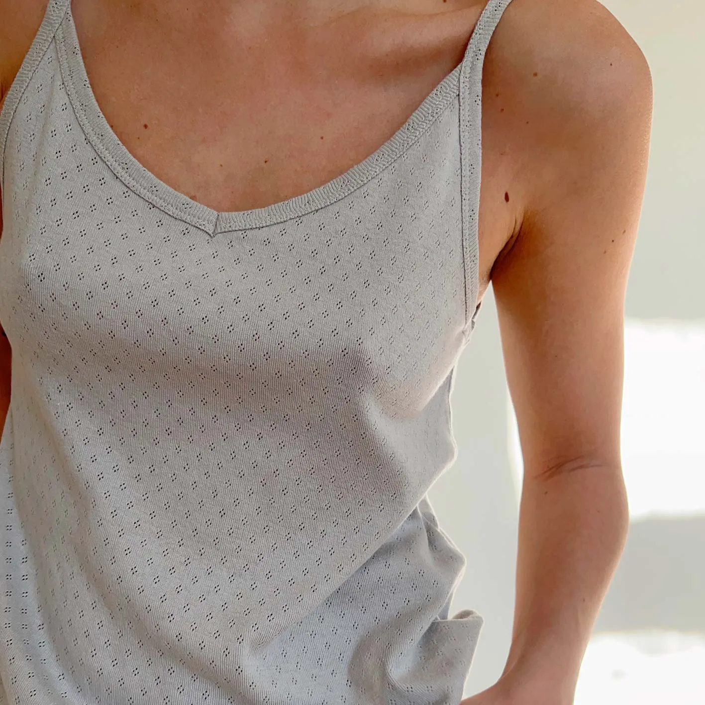 TANK TOP // WOMEN // GREY POINTELLE